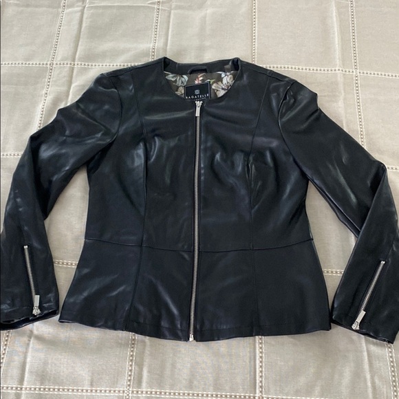 Woman’s Bagatelle Black Jacket with Zipper Details M winter - Picture 2 of 15